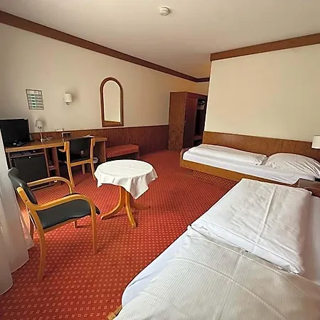 Post Hotel 4*